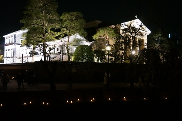 夜の散策路
