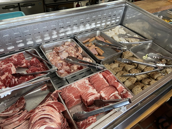 バイキングの肉コーナー