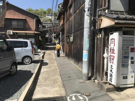 下津井の共同井戸群 ― 路地の奥にひっそりとたたずむ、市指定史跡の水場